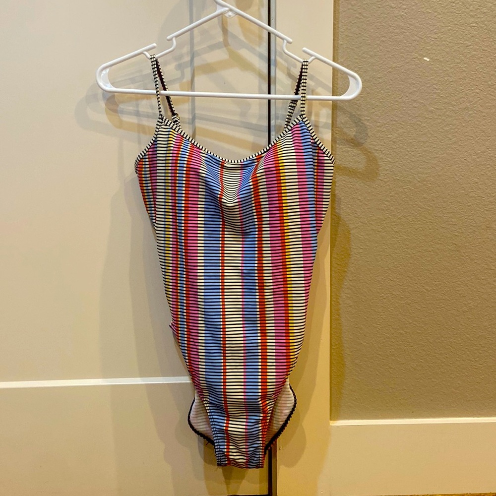 Summersalt swimsuit size 6, barely worn